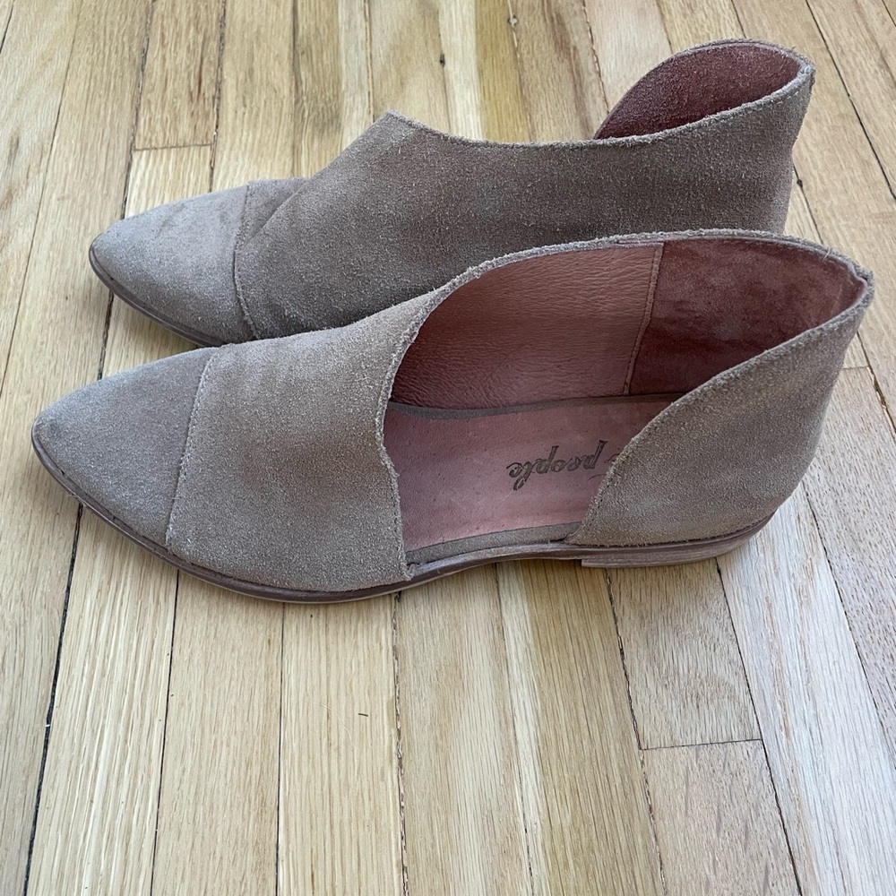 Free People Suede Royale Flats in Taupe - Picture 2 of 6